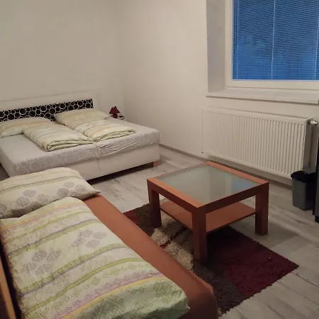 Rekreacne Zariadenie Orlik Hotel *