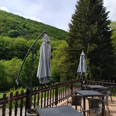 Hotel Rekreacne Zariadenie Orlik Nova Bana